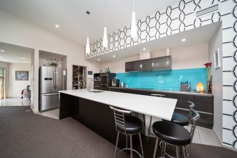 Photo of property in 39 Gladstone Street, Hawera, 4610