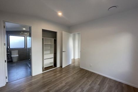 Photo of property in 26 Sandgate Avenue, Botany Downs, Auckland, 2010