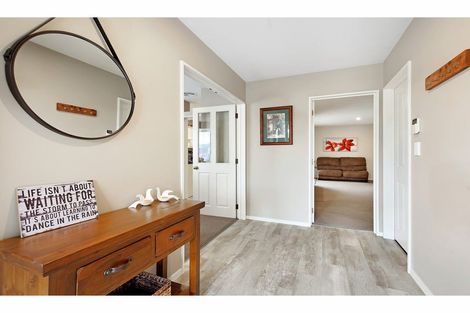 Photo of property in 2 Cobden Place, Woodend, 7610