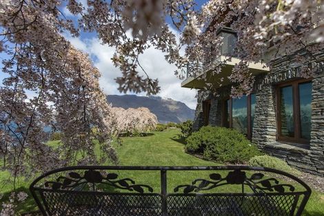 Photo of property in 2 Vanguard Lane, Fernhill, Queenstown, 9300