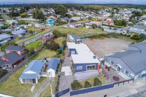 Photo of property in 5 Koputara Road, Himatangi Beach, Foxton, 4891