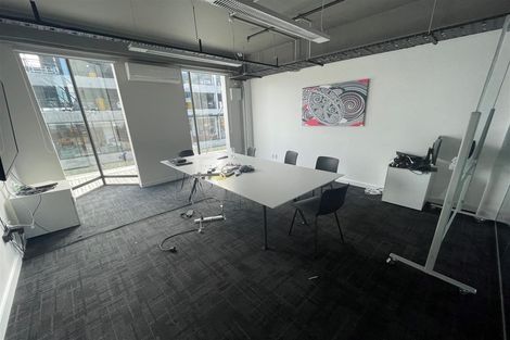 Photo of property in 4c69/118 Broadway, Newmarket, Auckland, 1023