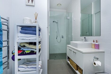 Photo of property in Sentinel Apartments, 1705/3 Northcroft Street, Takapuna, Auckland, 0622