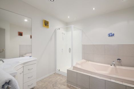 Photo of property in 2 Nautique Place, Waikawa, Picton, 7220