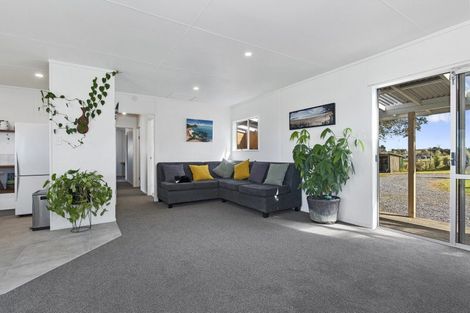 Photo of property in 99 Franklin Road, Parua Bay, Onerahi, 0192