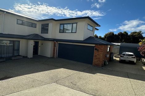Photo of property in 165a Carlisle Road, Northcross, Auckland, 0632