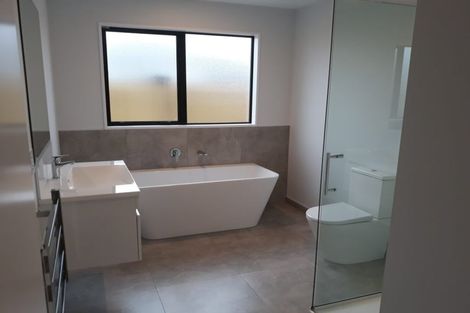 Photo of property in 16 Perendale Street, Belfast, Christchurch, 8051