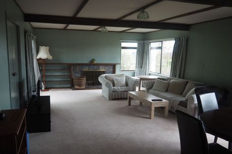 Photo of property in 2/5 Dorothy Drive, Acacia Bay, Taupo, 3330