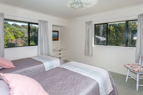 Photo of property in 19 Rewa Rewa Valley, Tairua, 3508