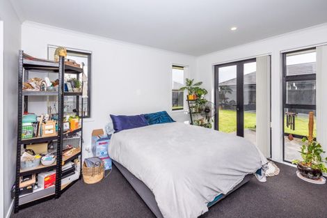 Photo of property in 8 Ladeira Place, Fitzroy, Hamilton, 3206
