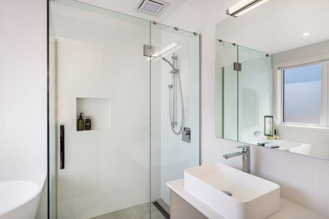 Photo of property in 15 Victory Drive, Wharewaka, Taupo, 3330