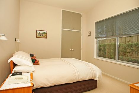 Photo of property in 36 Mantell Street, Seatoun, Wellington, 6022