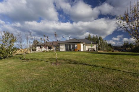 Photo of property in 24 Macs Ridge Road, Oamaru North, Oamaru, 9492