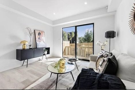 Photo of property in 6/55 Patons Road, Howick, Auckland, 2014