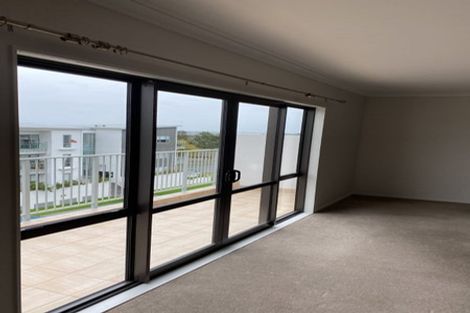 Photo of property in 31c/132 Stancombe Road, Flat Bush, Auckland, 2016