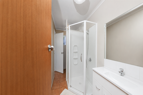 Photo of property in 11 Queen Road, Bellevue, Tauranga, 3110