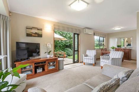 Photo of property in 23 Horotutu Road, Greenlane, Auckland, 1061