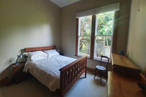 Photo of property in 11 Ronald Street, Strandon, New Plymouth, 4312