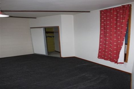 Photo of property in 67 Easther Crescent, Kew, Dunedin, 9012