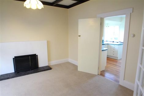 Photo of property in 4 Westmere Crescent, Westmere, Auckland, 1022