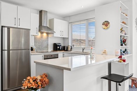 Photo of property in 3/78 Marshland Road, Shirley, Christchurch, 8061