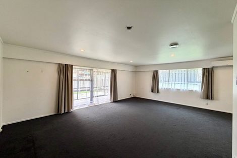 Photo of property in 1/28 Birman Close, Half Moon Bay, Auckland, 2012