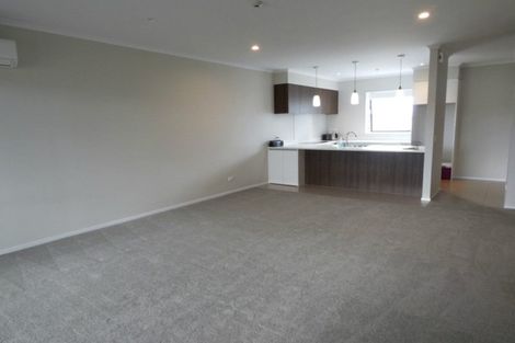 Photo of property in 25 De Havilland Road, Hobsonville, Auckland, 0618