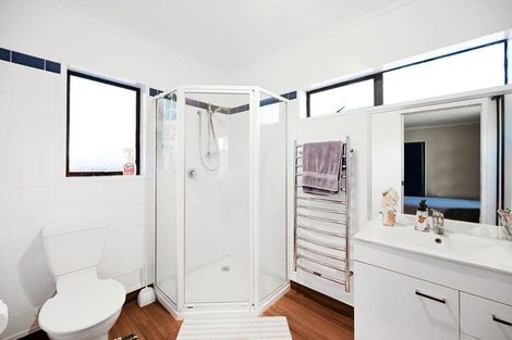 Photo of property in 3 Prinnbank Terrace, Dinsdale, Hamilton, 3204