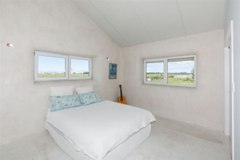 Photo of property in 226 Riverbend Road, Meeanee, Napier, 4110