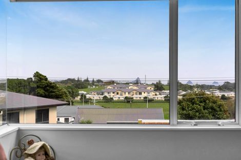 Photo of property in 12 Solway Terrace, Bell Block, New Plymouth, 4312