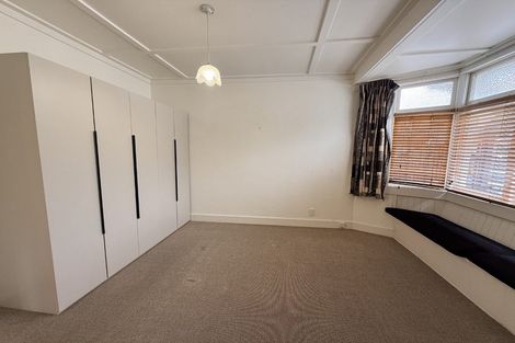 Photo of property in 34 Shakespeare Road, Bluff Hill, Napier, 4110