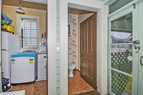 Photo of property in 3 Cooke Street, Avenues, Whangarei, 0110