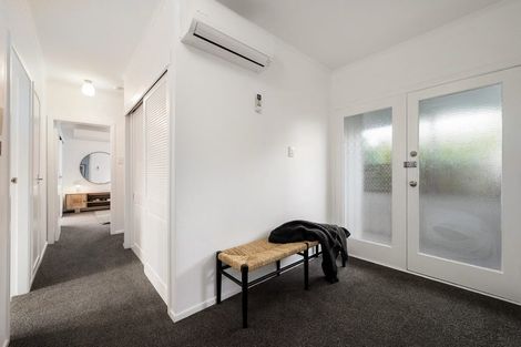 Photo of property in 11 Baffin Grove, Kingston, Wellington, 6021