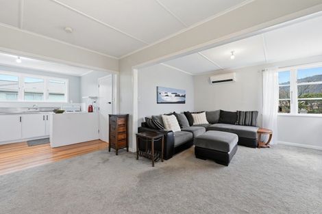 Photo of property in 6 Haynes Crescent, Sunnybrook, Rotorua, 3015