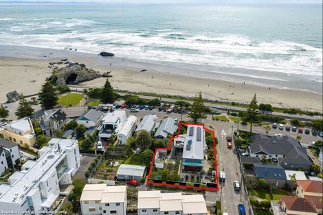 Photo of property in 2 Burgess Street, Sumner, Christchurch, 8081