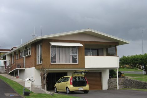 Photo of property in 2 Audrey Place, Matua, Tauranga, 3110