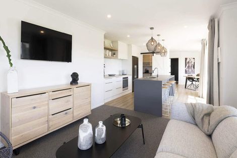 Photo of property in 24 Amos Way, Otatara, 9879