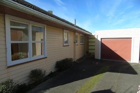 Photo of property in 31 Priscilla Crescent, Kingston, Wellington, 6021