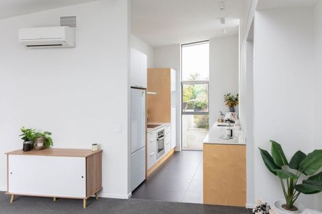 Photo of property in 2 Kinver Place, Spreydon, Christchurch, 8024