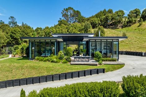 Photo of property in 343 Kanohi Road, Kaukapakapa, 0873