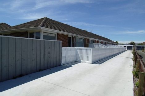 Photo of property in 4/28 Aikmans Road, Merivale, Christchurch, 8014