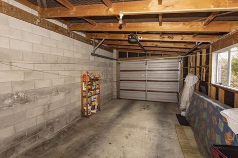 Photo of property in 2 Henry Street, Kensington, Whangarei, 0112