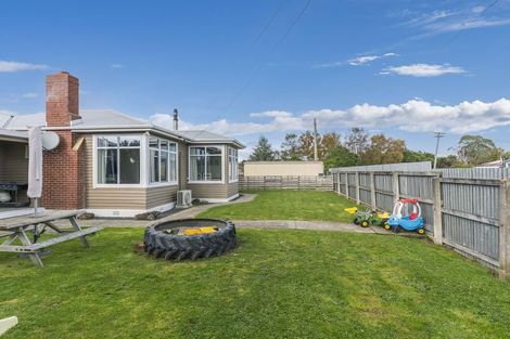 Photo of property in 7 Ovenden Street, Owaka, 9535