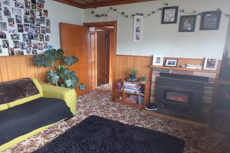 Photo of property in 3 Main Road, Tuatapere, 9620