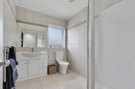 Photo of property in 336 Old North Road, Kumeu, 0892