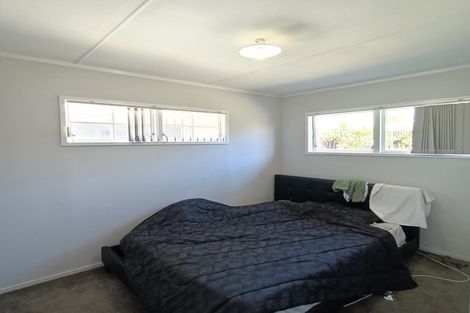 Photo of property in 1 Trounson Avenue, Clendon Park, Auckland, 2103