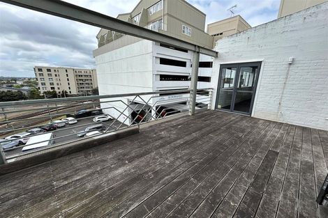 Photo of property in 4c69/118 Broadway, Newmarket, Auckland, 1023