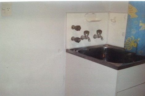 Photo of property in 1/1b Dickson Crescent, Hornby, Christchurch, 8042