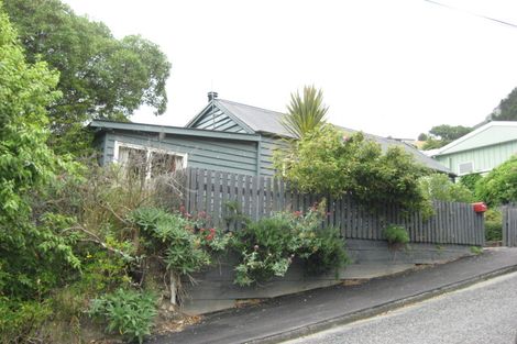 Photo of property in 15 Brenchley Road, Lyttelton, 8082