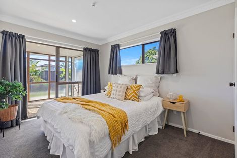 Photo of property in 40a Dickson Road, Papamoa Beach, Papamoa, 3118